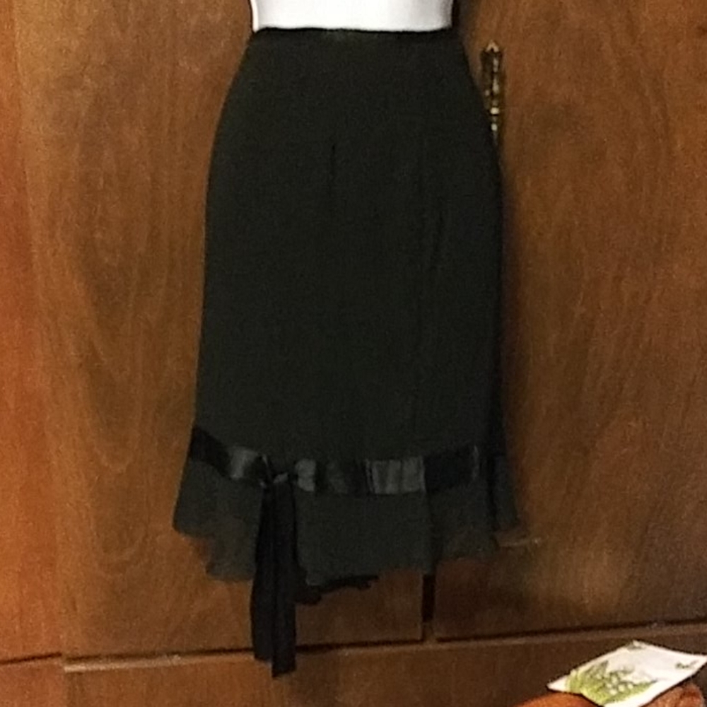 NWOT J S COLLECTIONS BLACK SILK RIBBON SKIRT